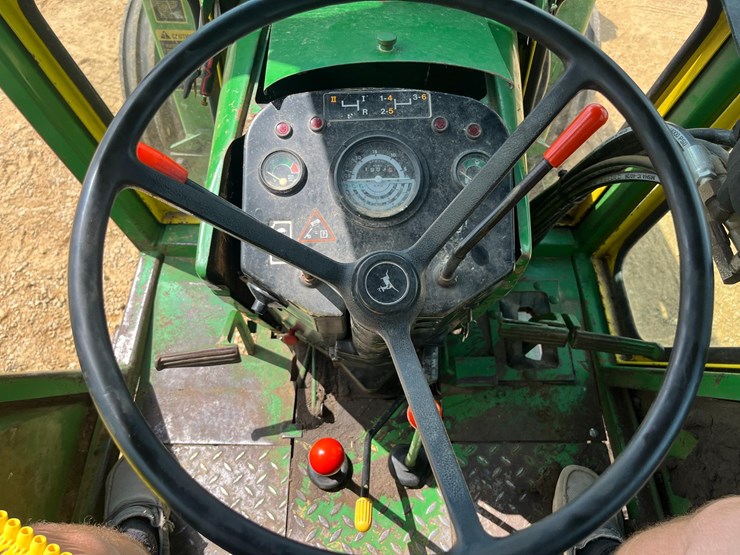john-deere-2840-image-17