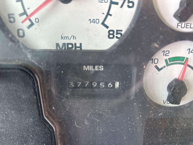 2004-ic-corporation-3000ic-school-bus-image-6