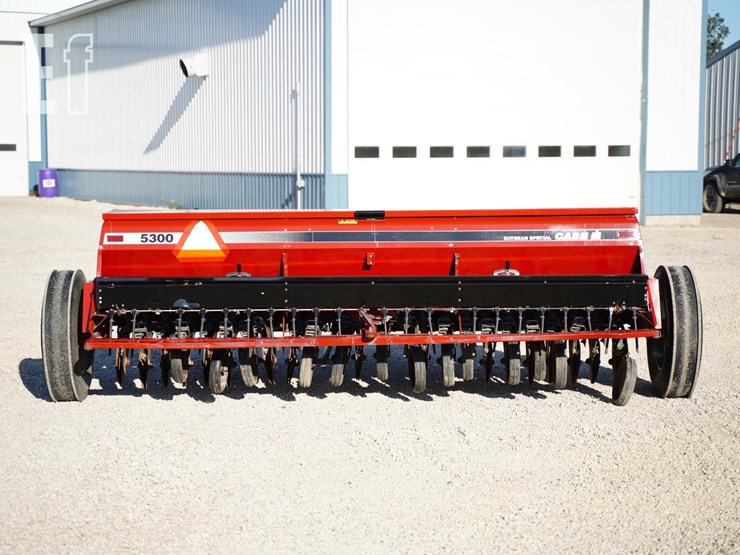 case-ih-5300-image-6