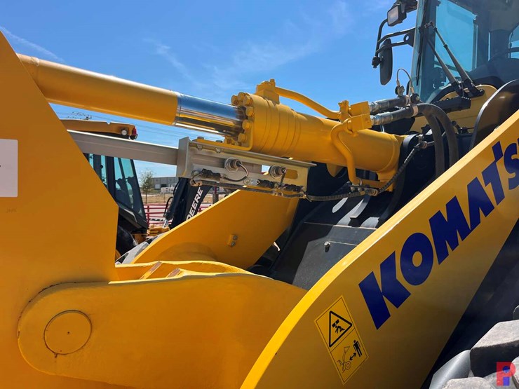 2023-komatsu-wa270-8-image-4