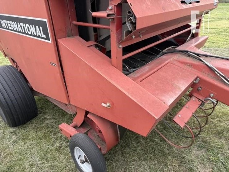case-ih-8480-image-10
