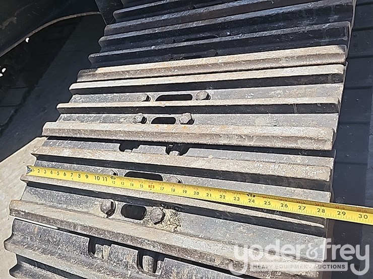 2019-deere-210g-image-19