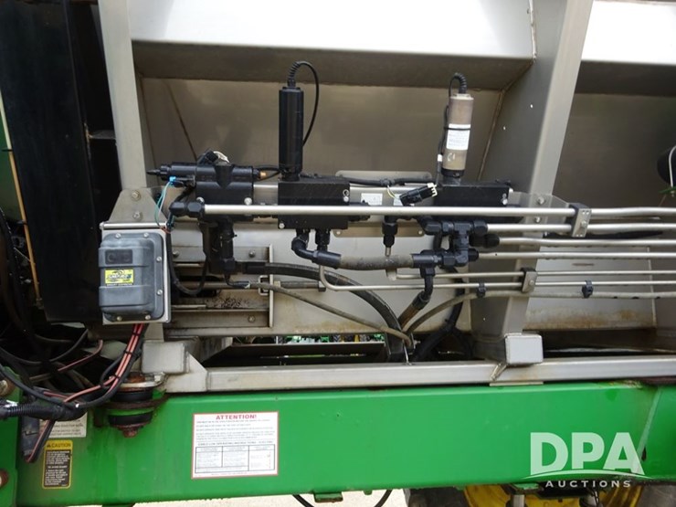 2016-john-deere-r4045-image-66