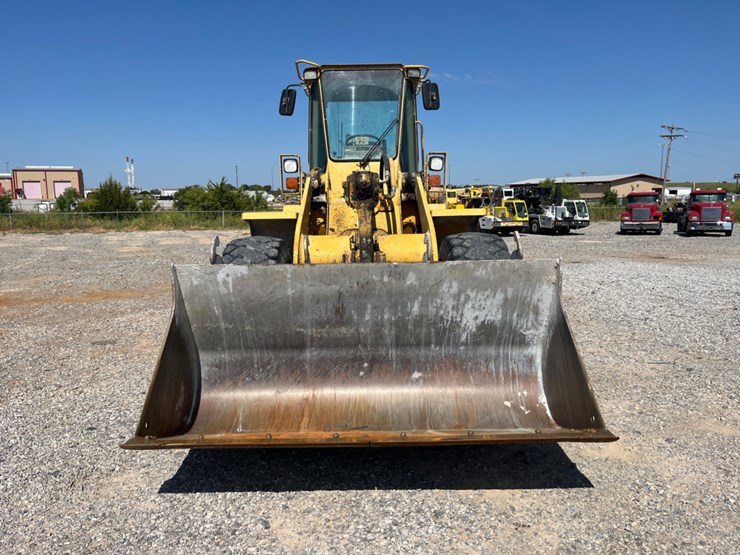 1997-deere-544g-image-2