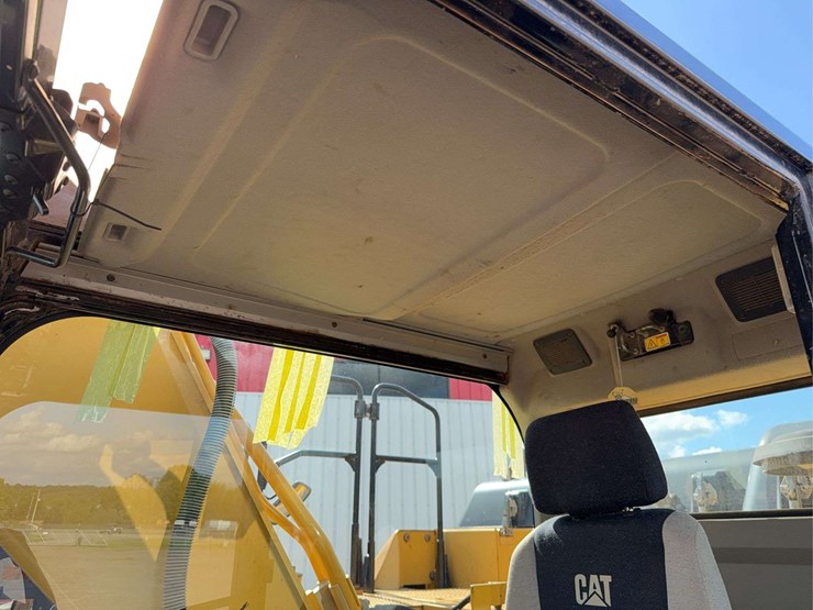 2013-caterpillar-329el-image-55