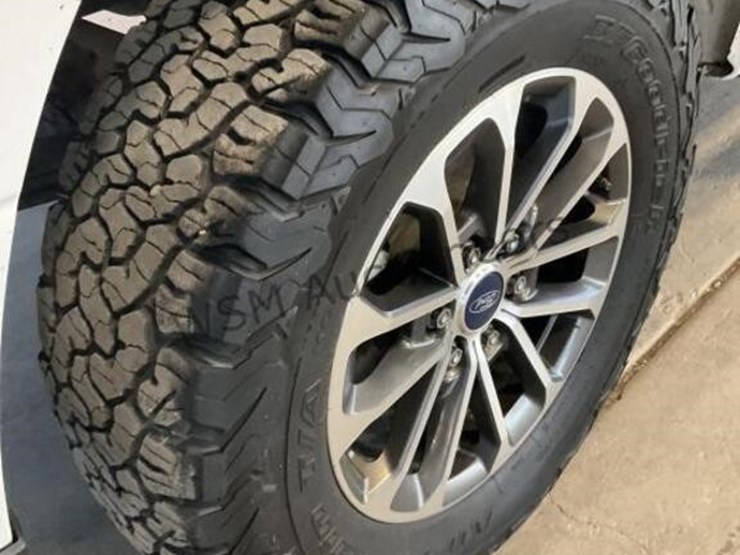 2018-ford-f150-image-8