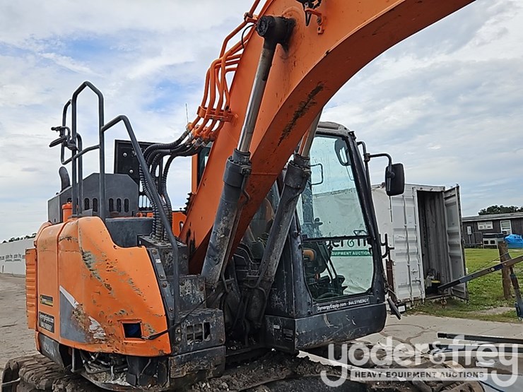 2017-doosan-dx140-lcr-5-image-13