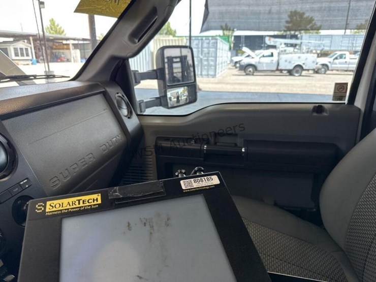 2016-ford-f550-image-21
