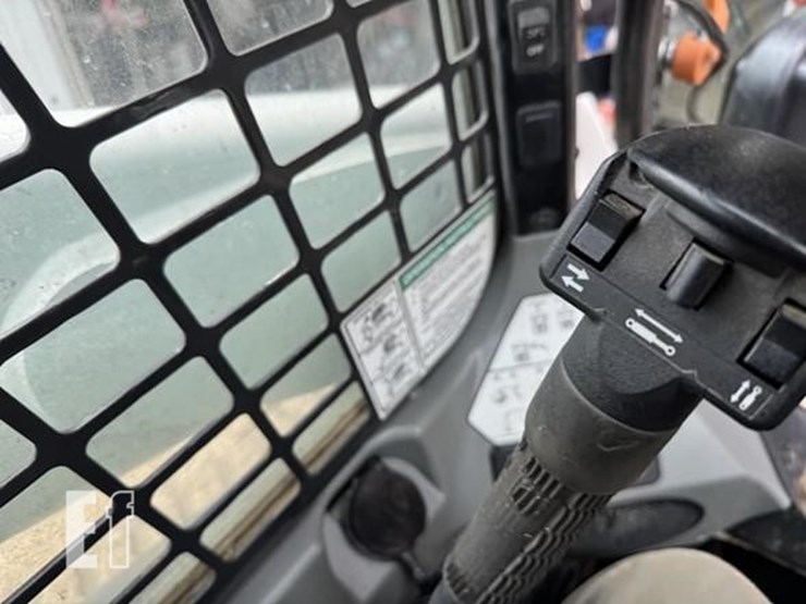 2019-bobcat-t770-image-52