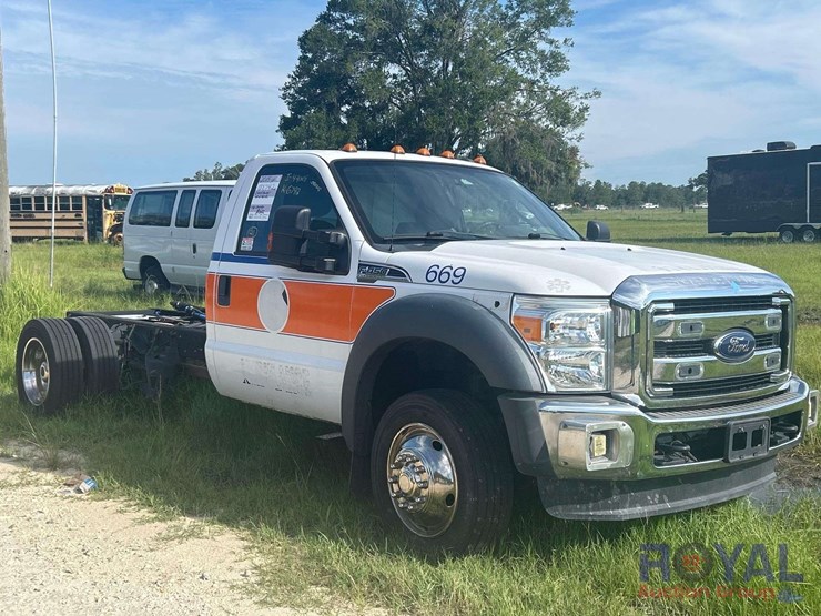2015-ford-f450-image-2