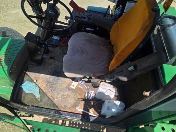 2005-john-deere-6700-image-18