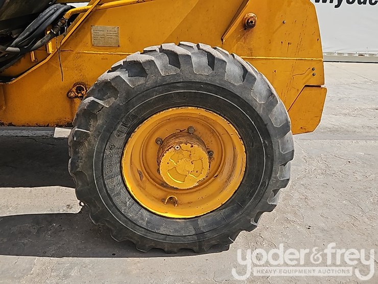 2005-jcb-506chl-image-17