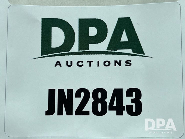 2014-john-deere-6140r-image-64