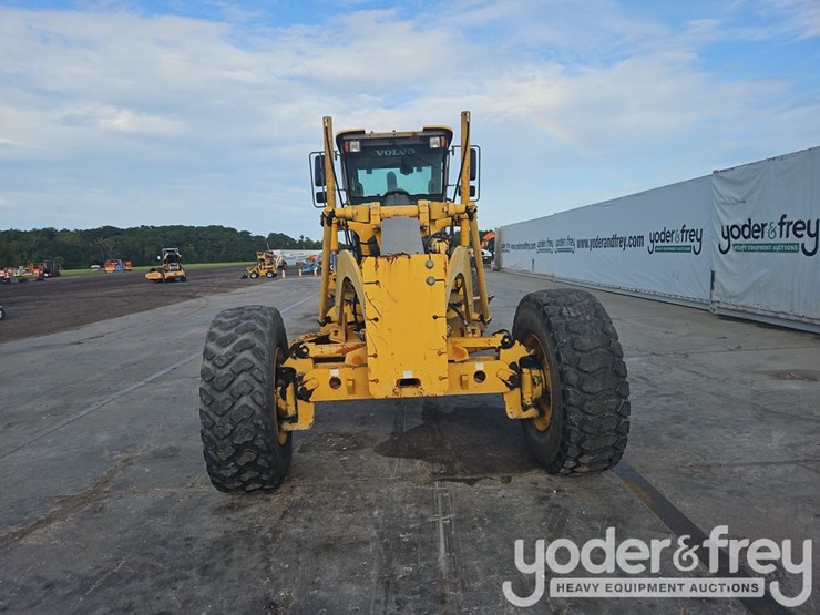 2005-volvo-g930-image-13