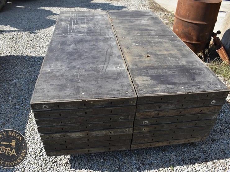 mod-u-forms-wall-forms-44059-image-3
