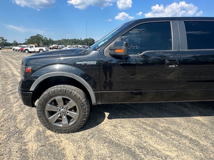 2014-ford-f150-image-14