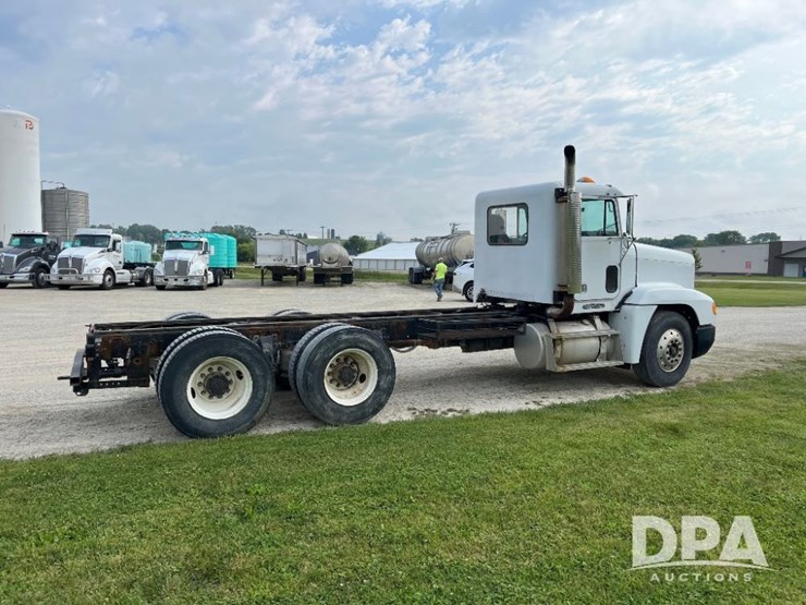 1993-freightliner-truck-(jn2646,-unit-42339)-image-11