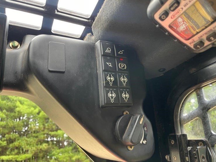 2018-asv-rt-120-forestry-skidsteer-image-19