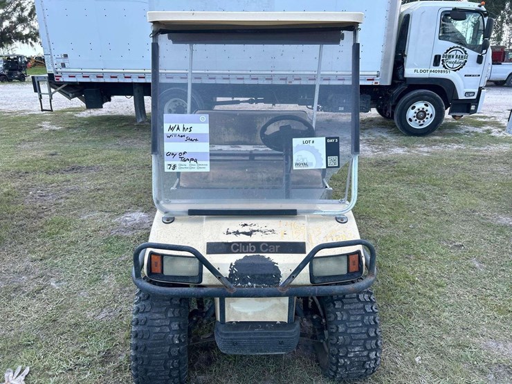 2013-club-car-carryall-252-image-9