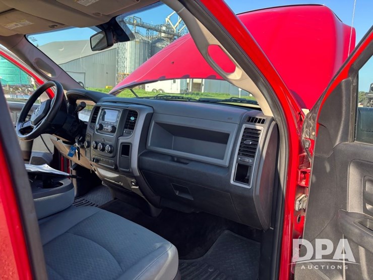2014-dodge-ram-2500-image-39
