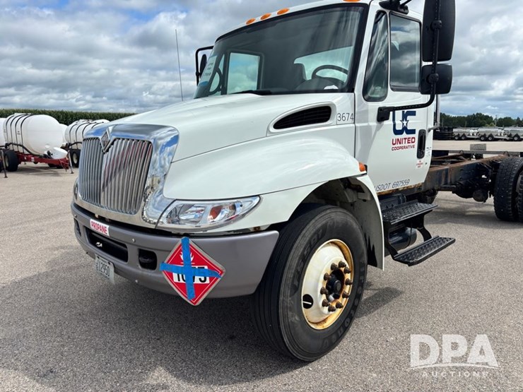 2007-international-durastar-4300-image-20