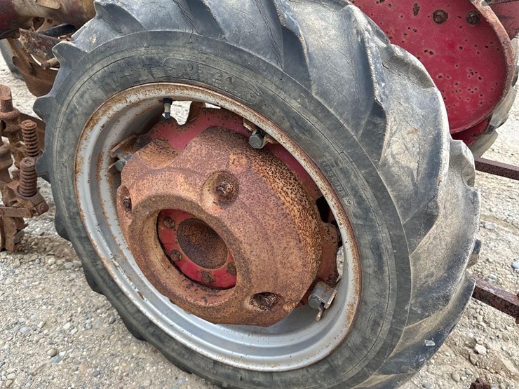947---farmall-138-(sn#-4203)-image-10