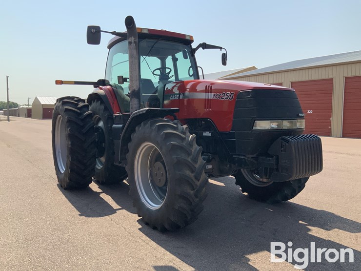 2005-case-ih-mx255-image-3