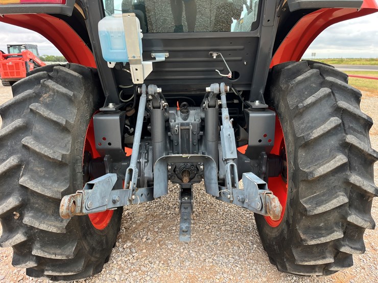 2019-kubota-l3560-image-10