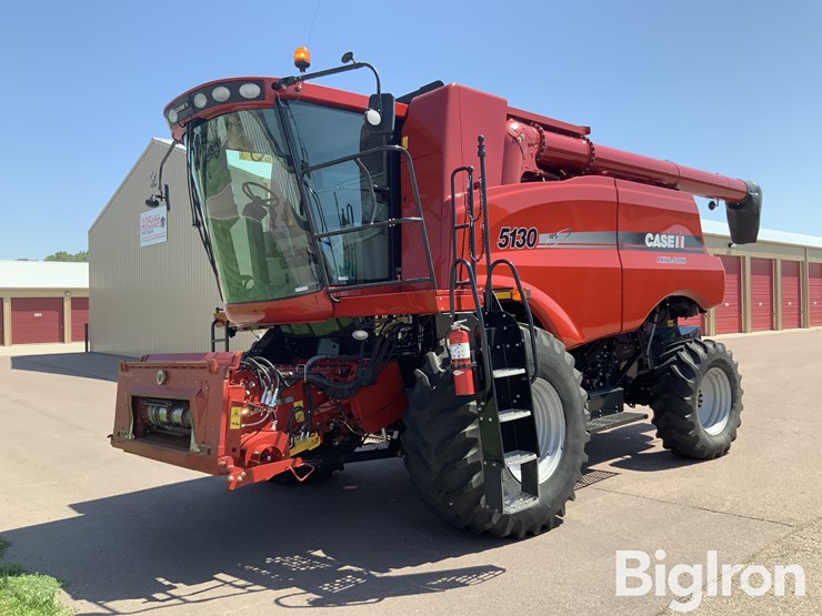 2012-case-ih-5130-image-1