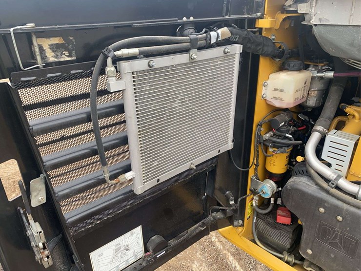 2023-caterpillar-236d3-image-20