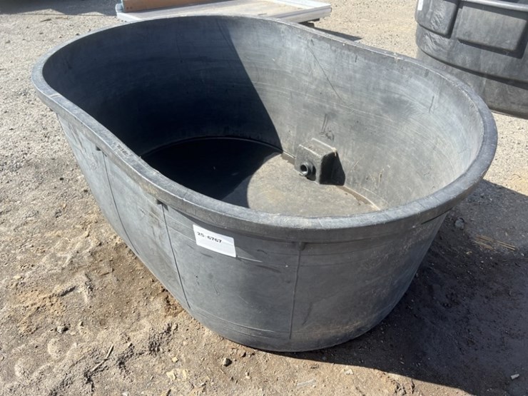 tuff-stuff-180-gallon-stock-tank-image-1