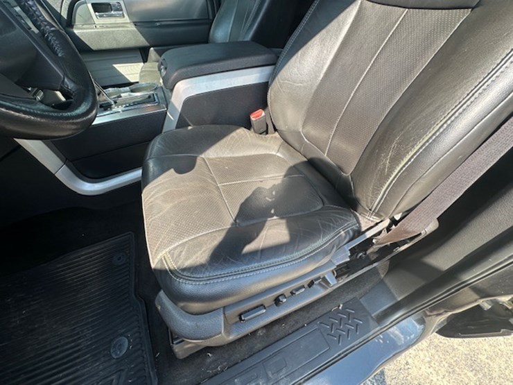 2014-ford-f150-image-40