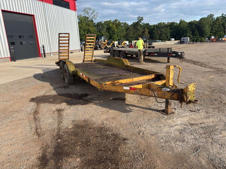 22'-equipment-trailer-image-2