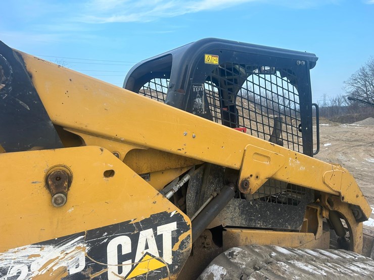 2013-caterpillar-289d-image-28