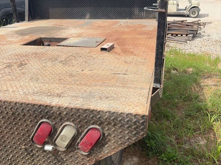 flatbed-off-ford-truck-on-running-gear-image-4