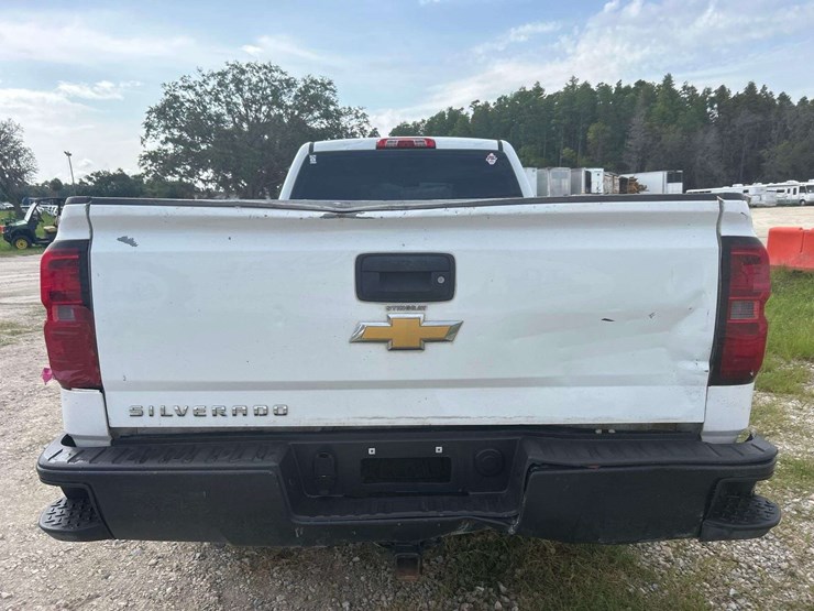 2014-chevrolet-silverado-1500-image-23