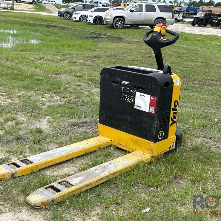 Yale MPB040-EN24T2748 4,000lbs Electric Walk-Behind Pallet Jack