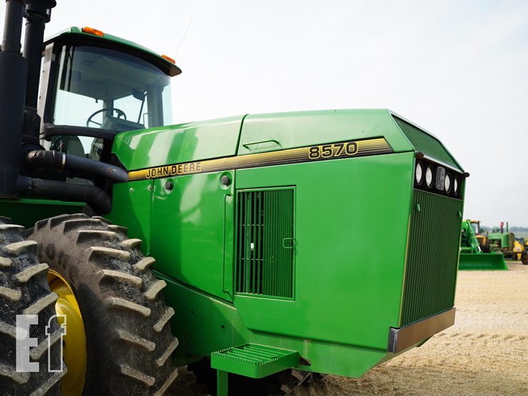 1993-john-deere-8570-image-16