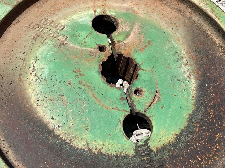 john-deere-model-g-flywheel-image-2