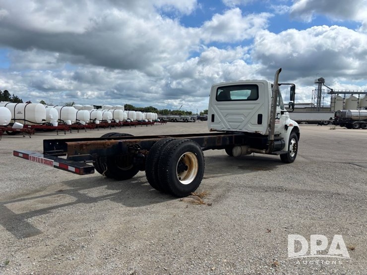 2007-international-durastar-4300-image-6