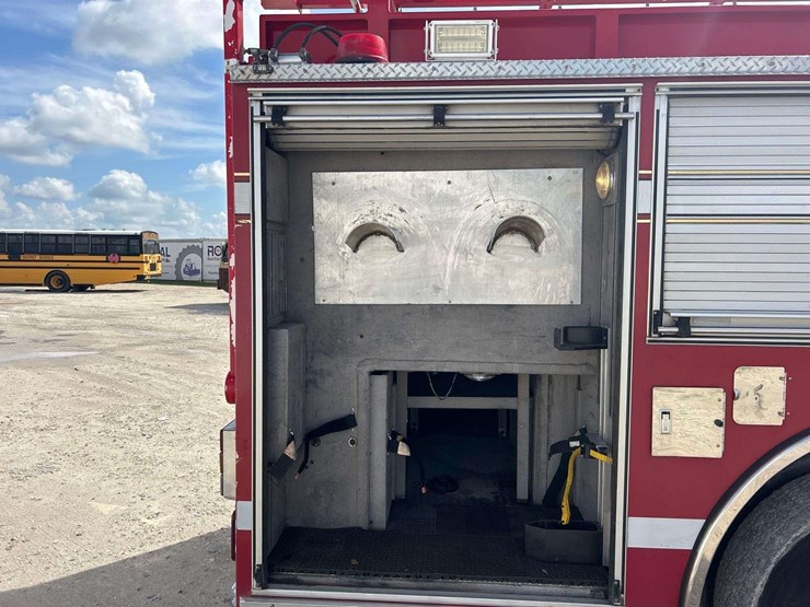fire-truck-image-33