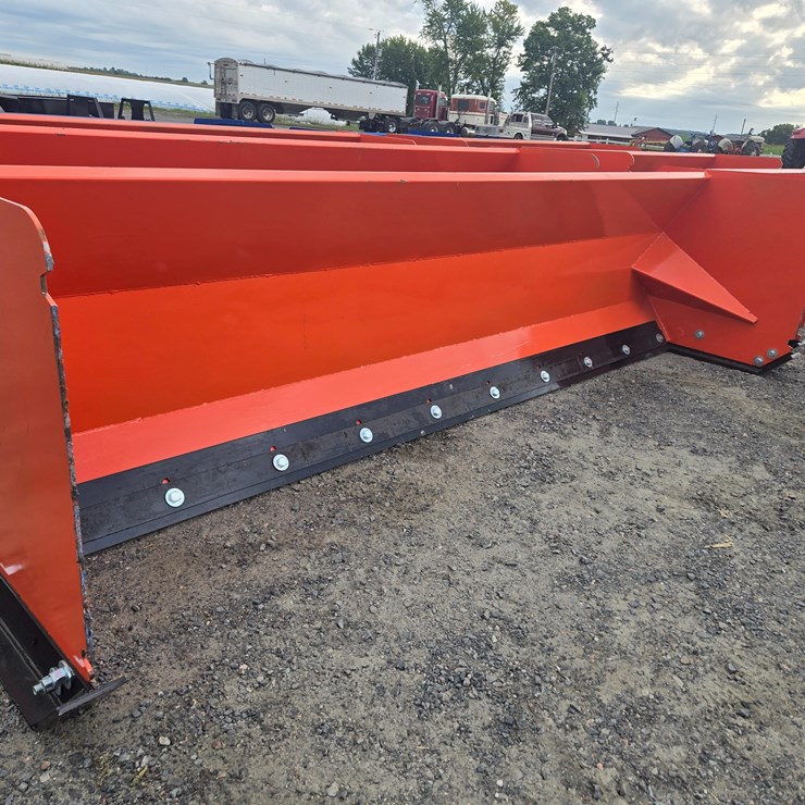 #442 • Skid steer snow plow