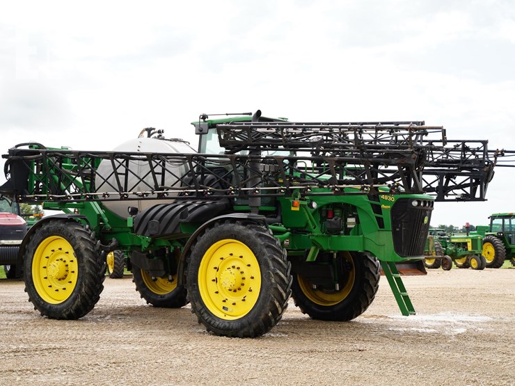2011-john-deere-4930-image-3