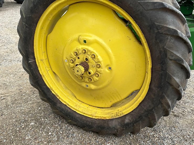 john-deere-a-image-8