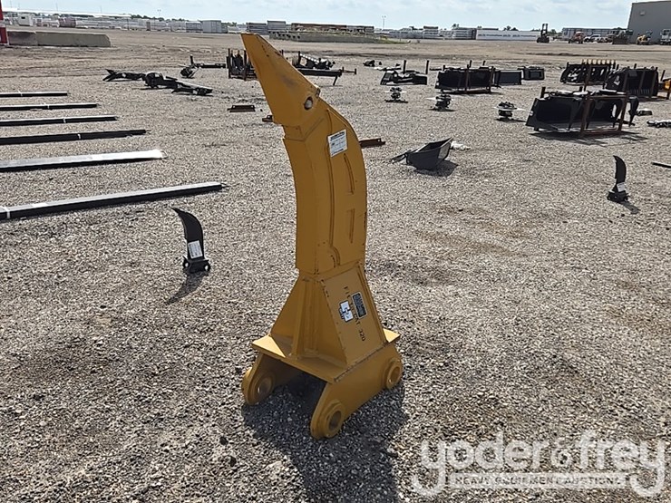 caterpillar-320-image-1