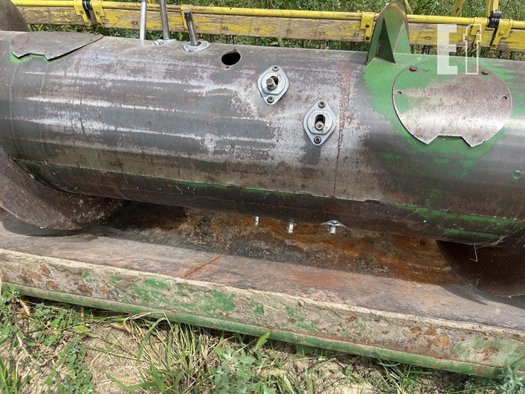 john-deere-215-image-10
