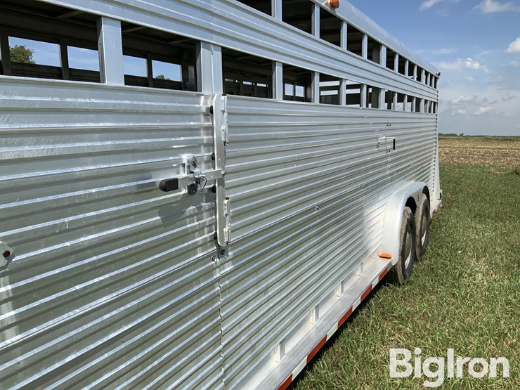 1995-sooner-t/a-livestock-trailer-image-17