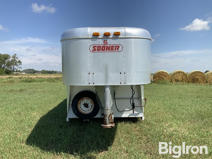 1995-sooner-t/a-livestock-trailer-image-2