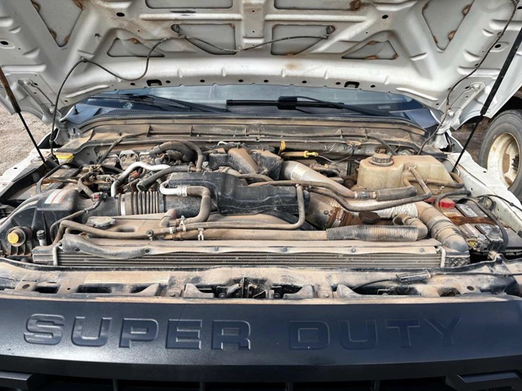 2015-ford-f550-image-6