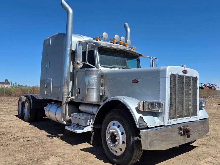 2007-peterbilt-379-image-9
